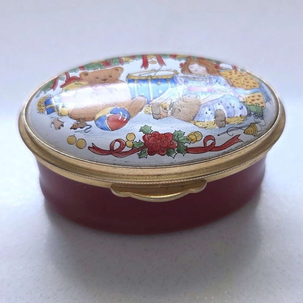 VTG Harrods 1987 Christmas Box Halcyon Days Enamels Limited Ed 182/200 Red Pill